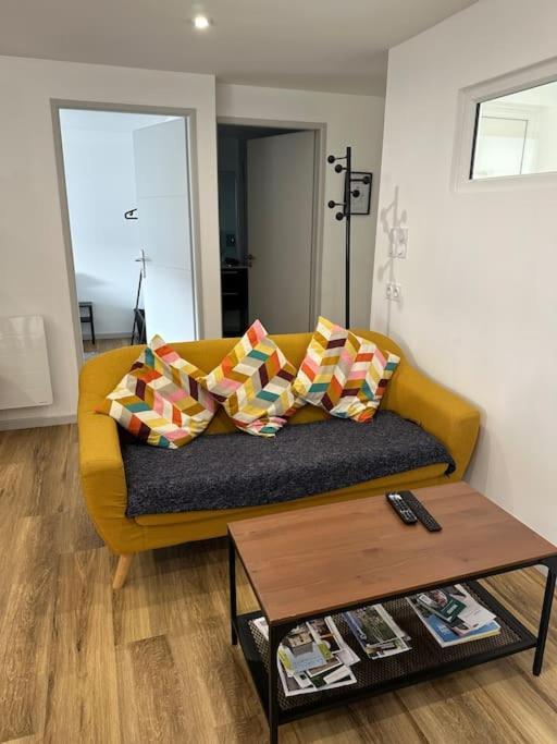 Ferienwohnung Joli Loft Ploërmel Exterior foto